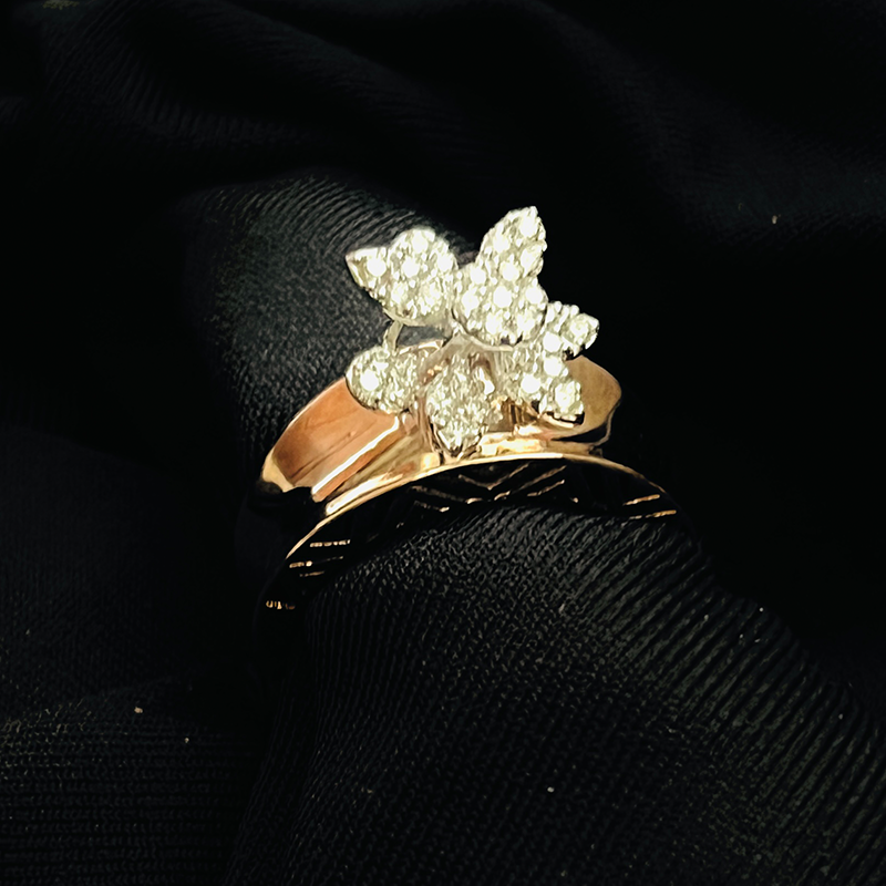 Ring-3885